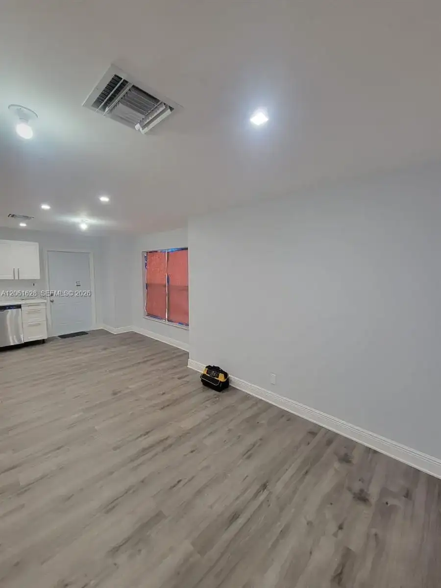 1809 NW 8th Pl # 1809, Fort Lauderdale FL 33311 photo 4