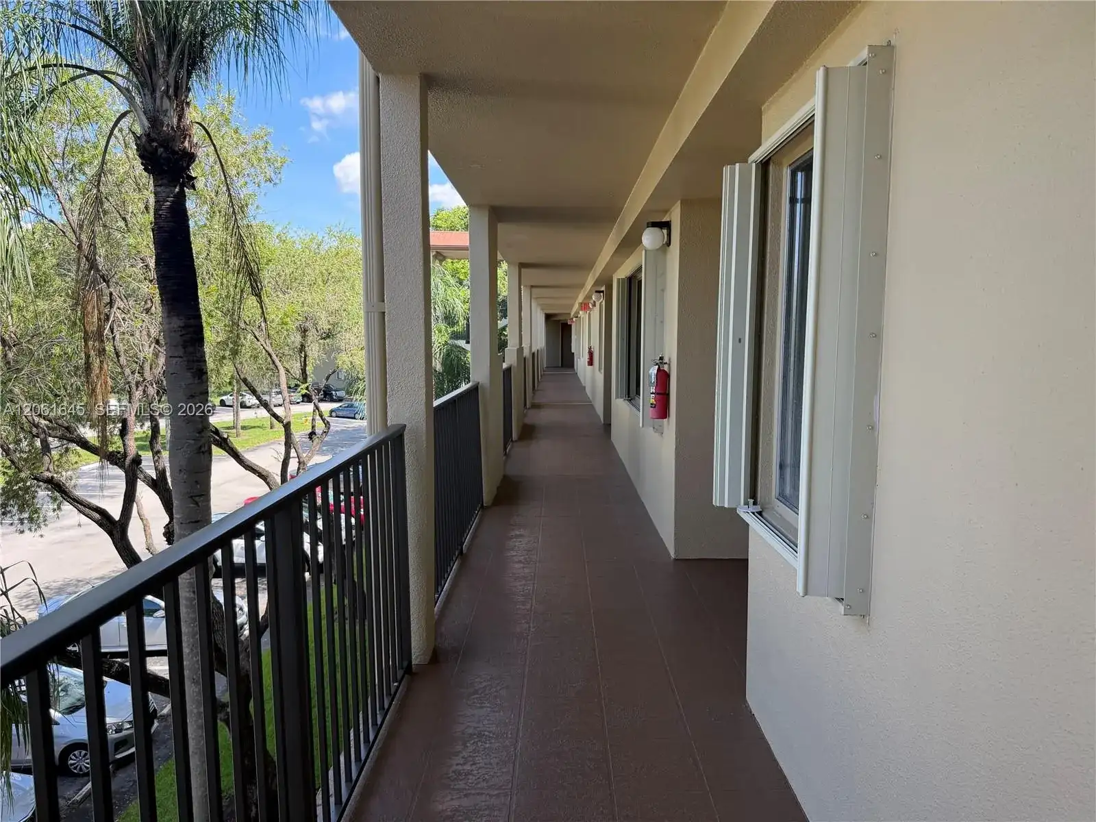 1201 SW 141st Ave # 302J, Pembroke Pines FL 33027 photo 3