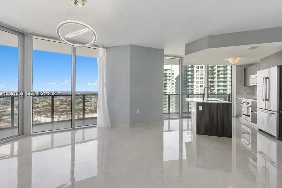 488 NE 18th St # 3801, Miami FL 33132 photo 3