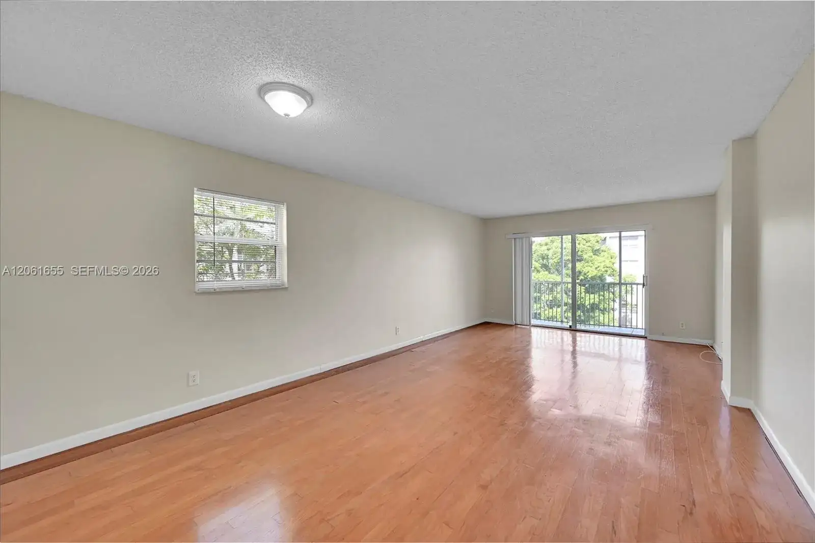 1100 NW 87th Ave # 401, Coral Springs FL 33071 photo 4
