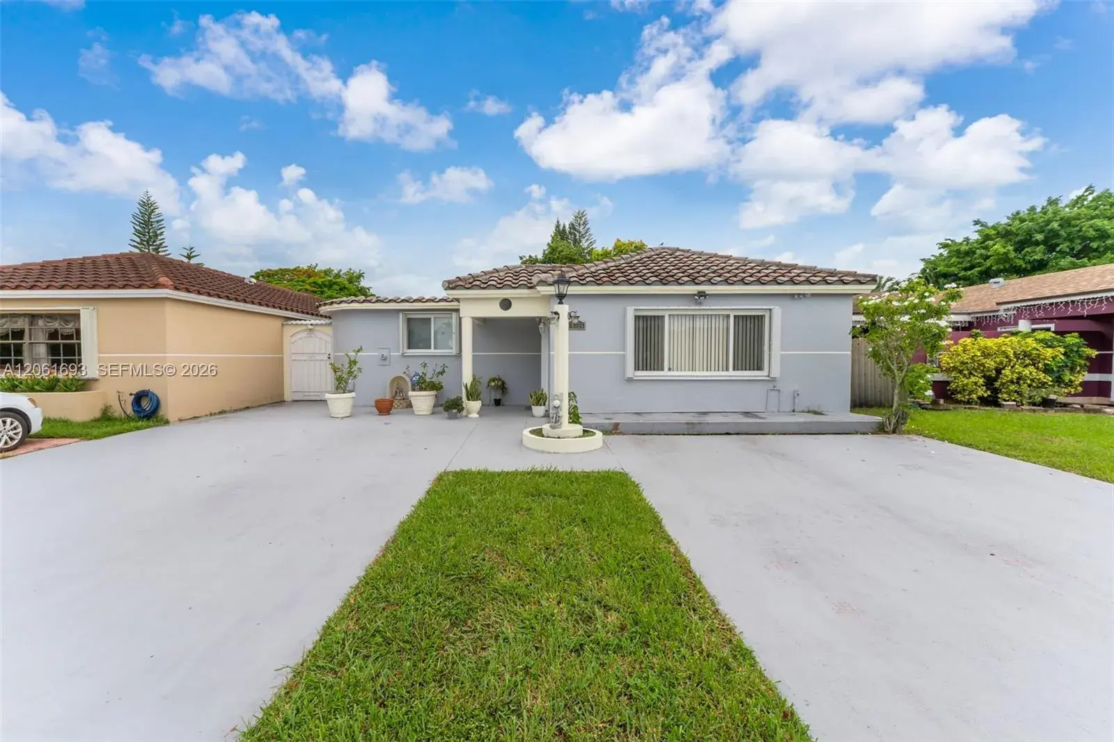 14726 SW 82nd Ter, Miami FL 33193