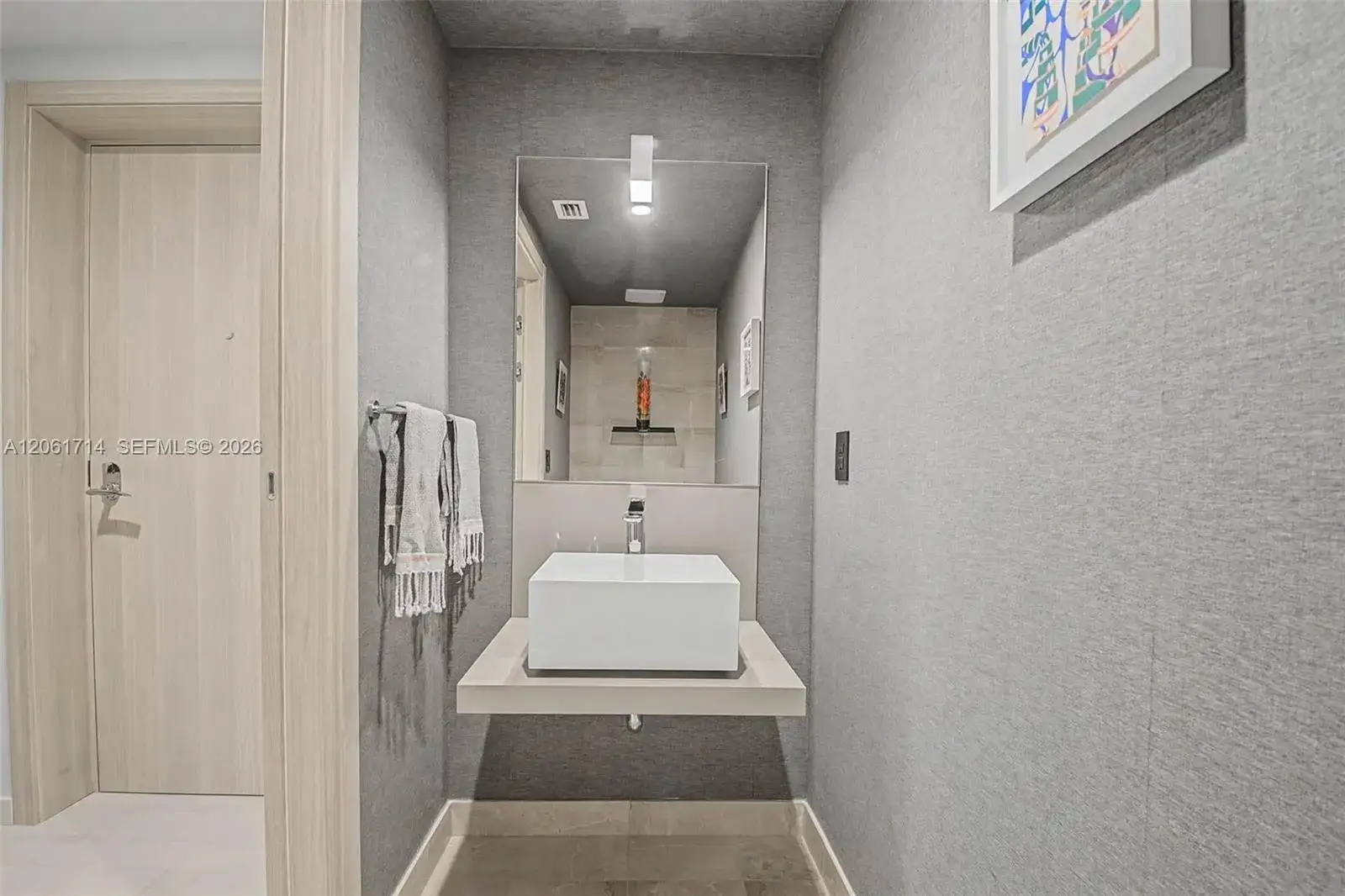 1000 Brickell Plz # 2912, Miami FL 33131 photo 3