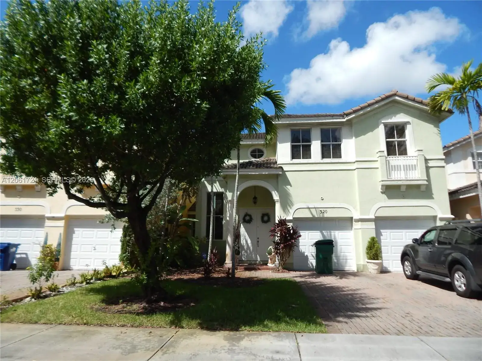 4 bedroom 2 bath Residential Lease for rent at 320 SW 87th Ct, Miami FL 33174
