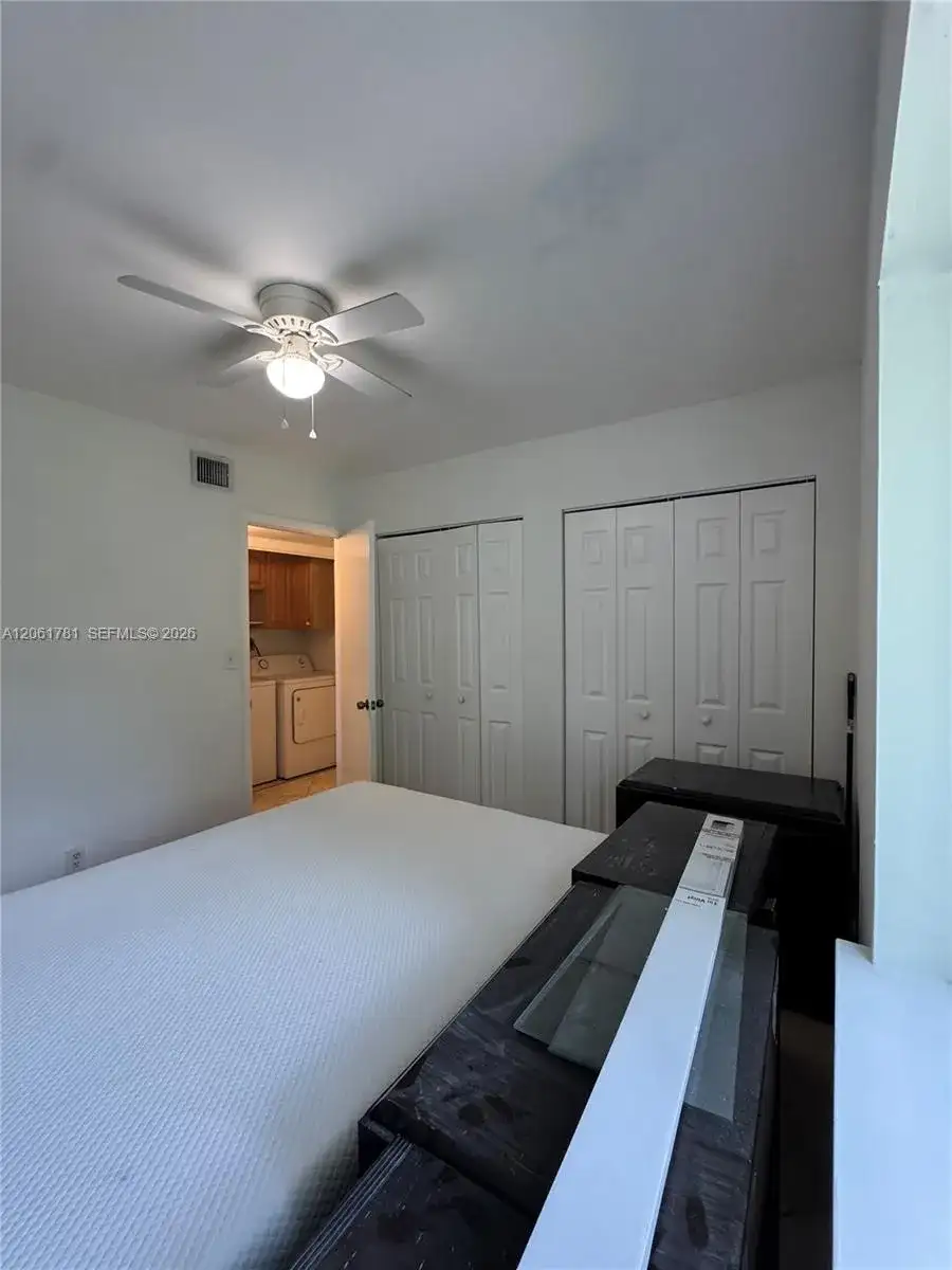 175 Wimbledon Lake Dr, Plantation FL 33324 photo 3