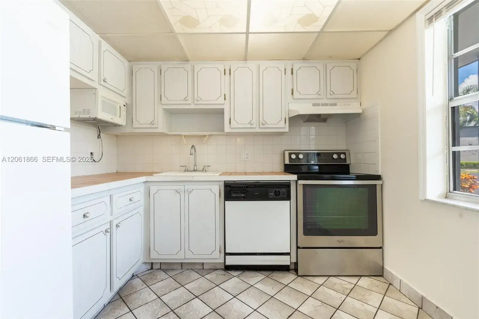 7877 Golf Cir Dr # 108, Margate FL 33063 photo 3