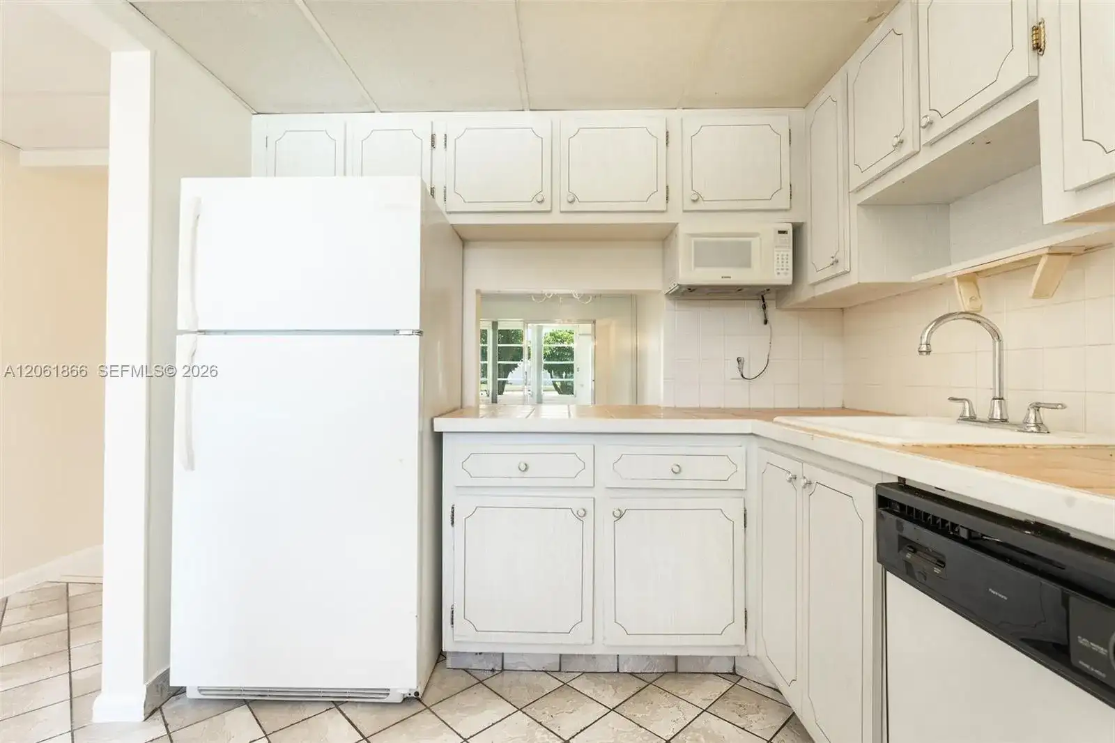 7877 Golf Cir Dr # 108, Margate FL 33063 photo 4