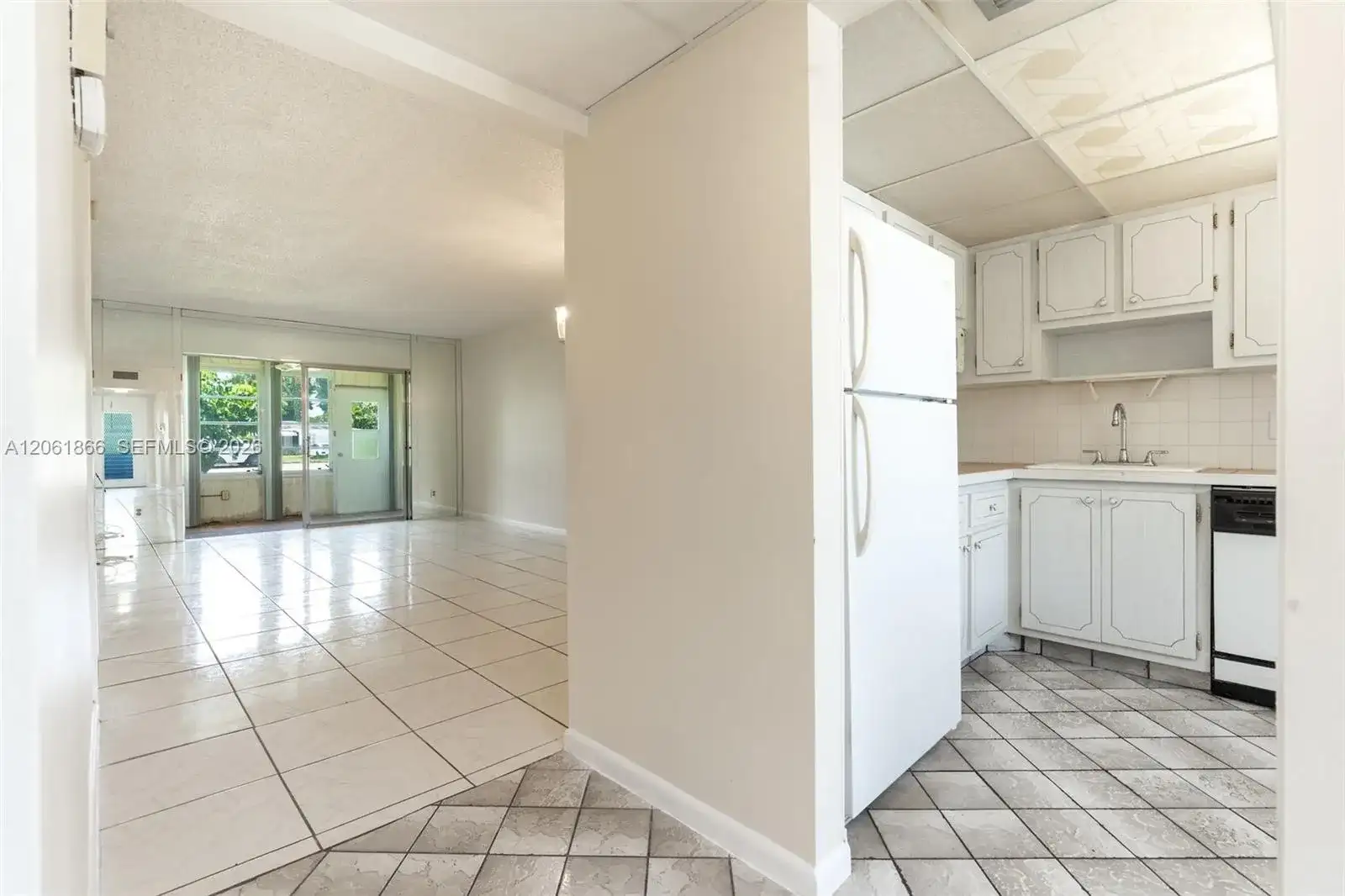 7877 Golf Cir Dr # 108, Margate FL 33063 photo 5