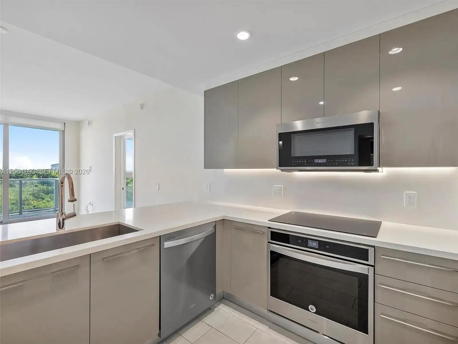 2000 Metropica Way # 502, Sunrise FL 33323 photo 3