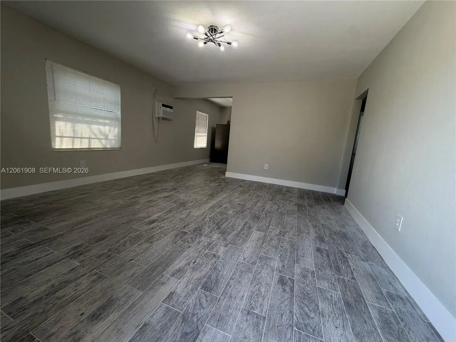 1140 NE 1st Ave # 1140, Fort Lauderdale FL 33304