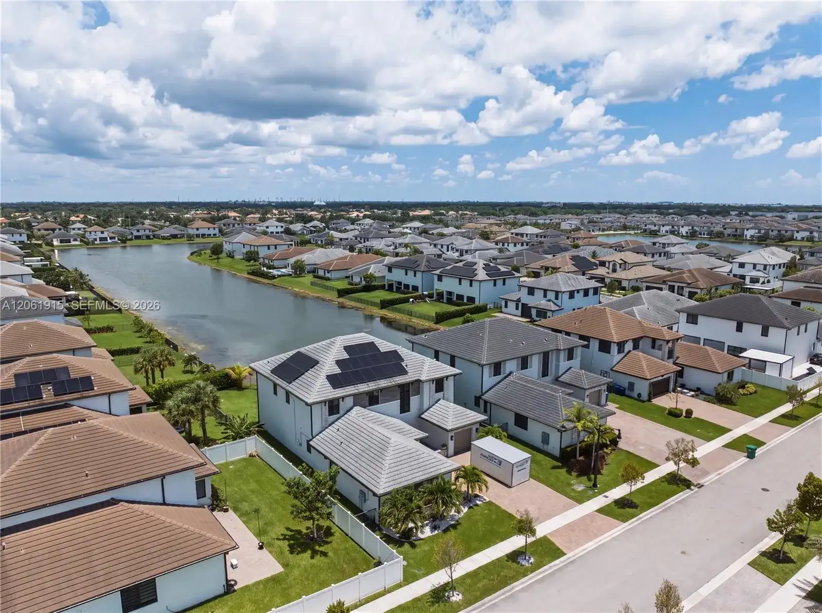 17765 SW 45th St, Miramar FL 33029 photo 2