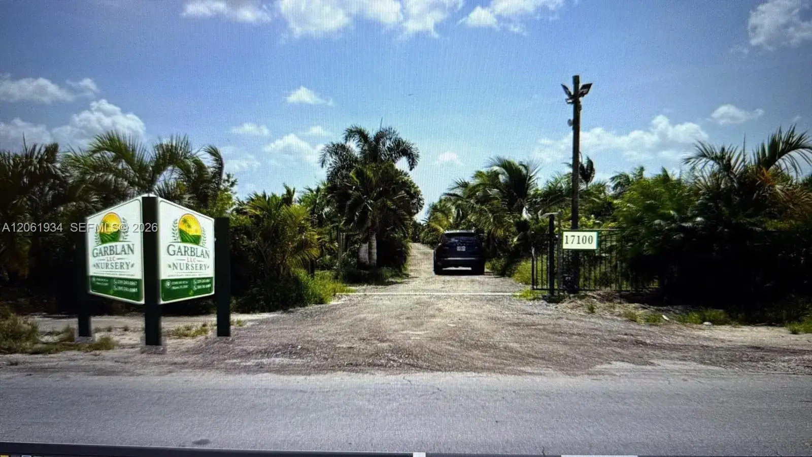 17100 SW 197th Ave, Miami FL 33187 photo 3