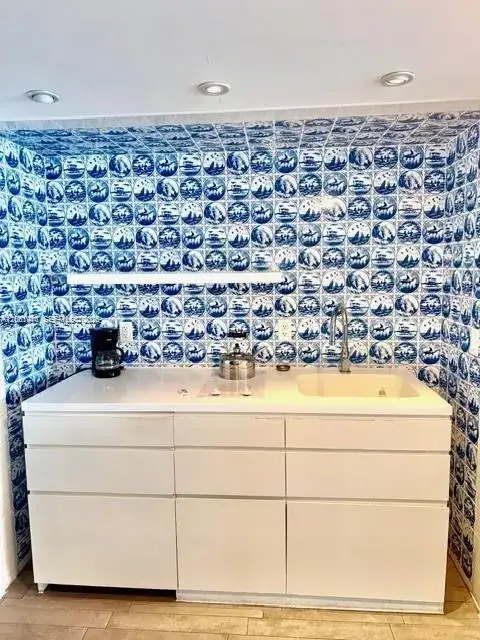 1100 West Ave # 822, Miami Beach FL 33139 photo 3