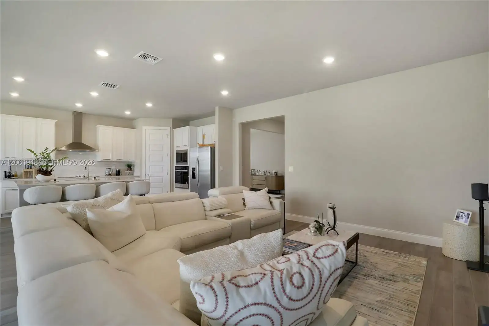 6489 NW Cloverdale Ave, Port St. Lucie FL 34987 photo 5
