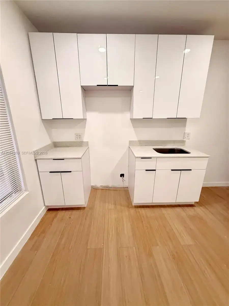 125 SW 19th Ave # 2, Miami FL 33135 photo 2