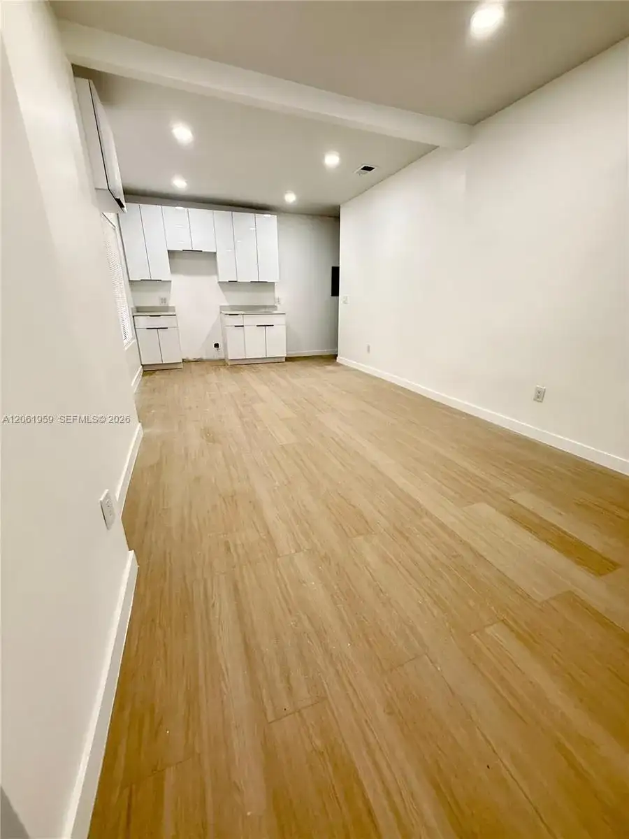 125 SW 19th Ave # 2, Miami FL 33135 photo 4