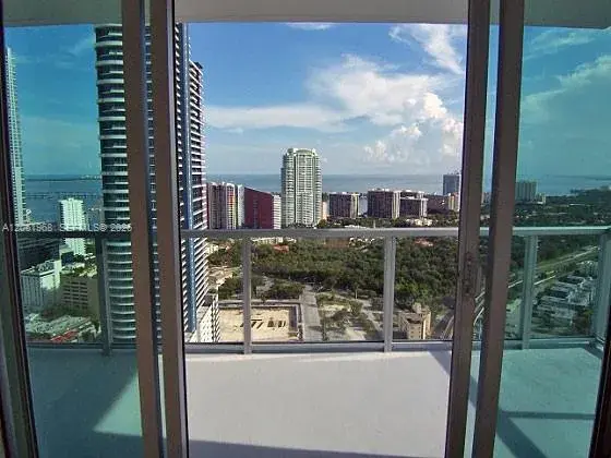 79 SW 12th St, Miami FL 33130
