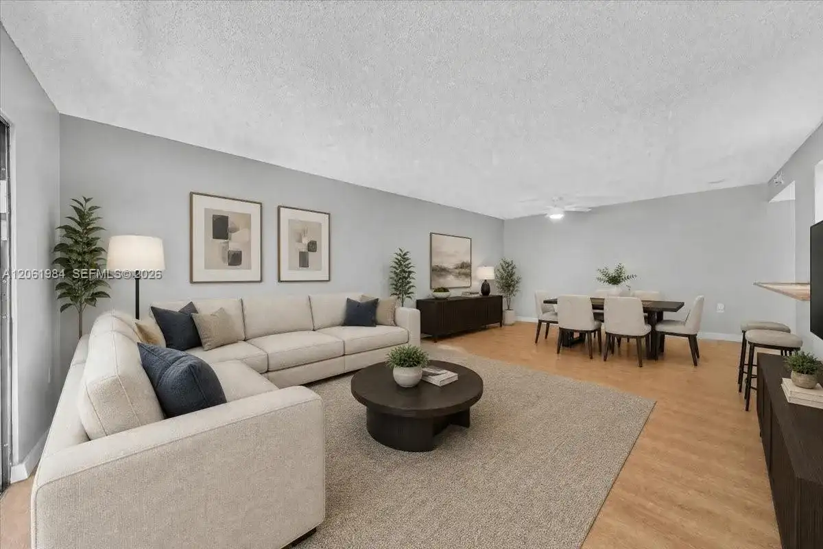 2240 N Cypress Bend Dr # 204, Pompano Beach FL 33069 photo 2