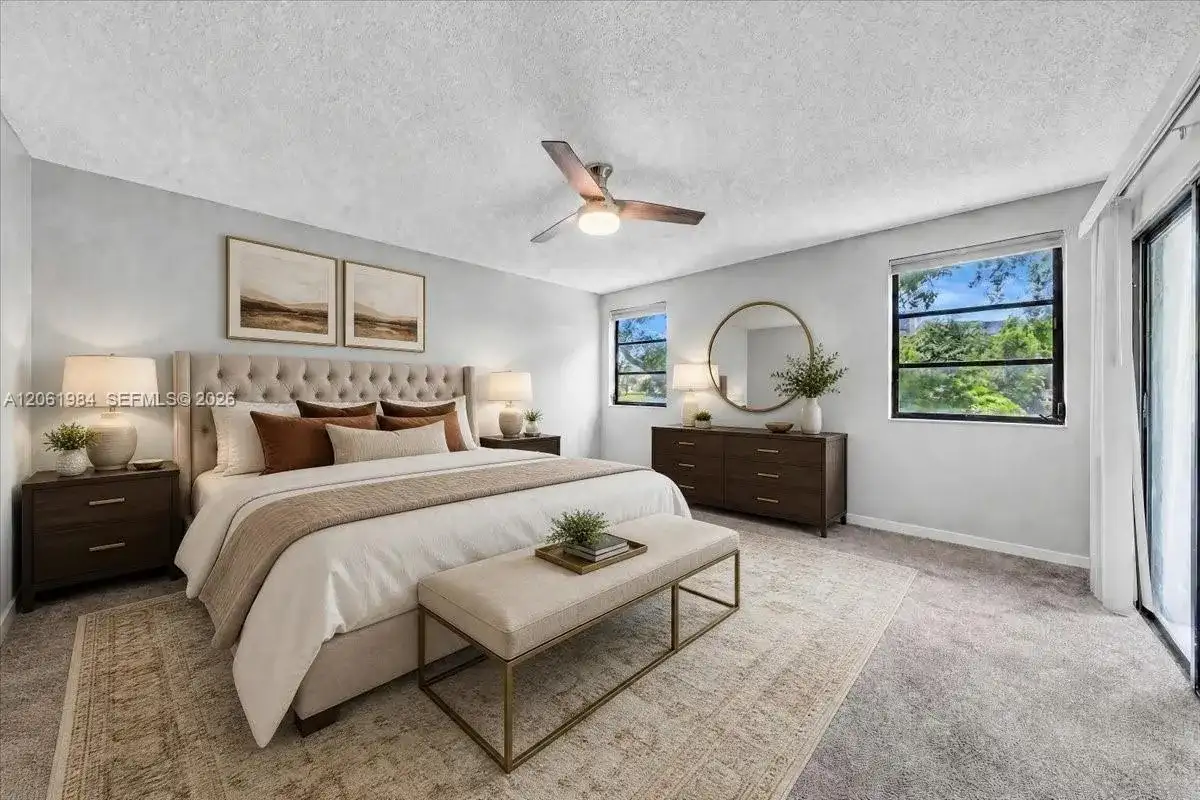 2240 N Cypress Bend Dr # 204, Pompano Beach FL 33069 photo 4