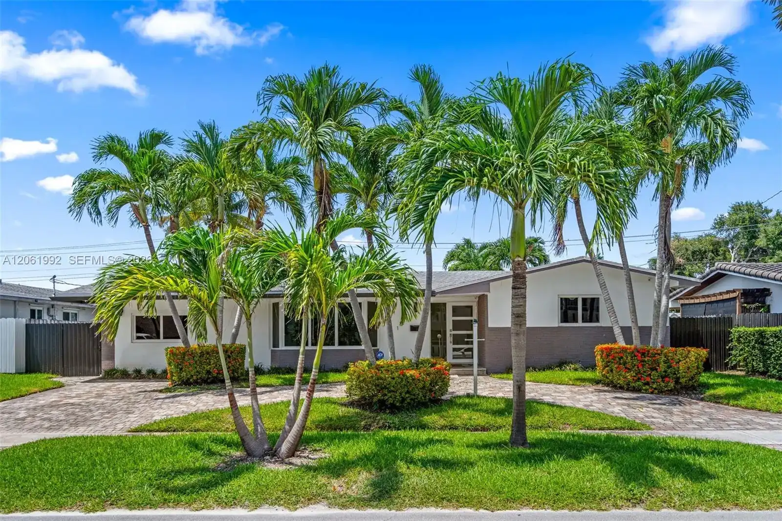 1871 NE 186th St, North Miami Beach FL 33179