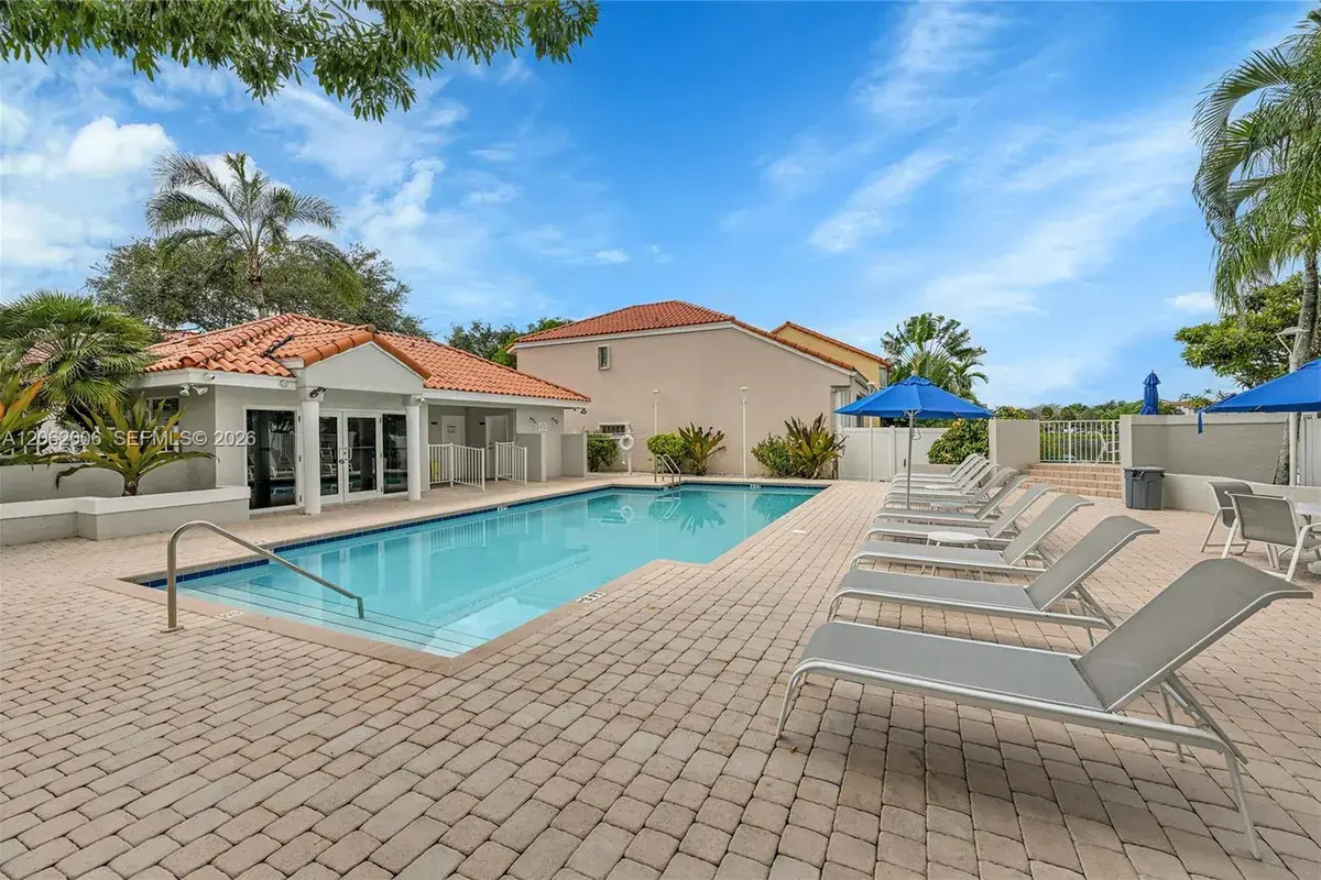 3780 Piedmont St, Hollywood FL 33021