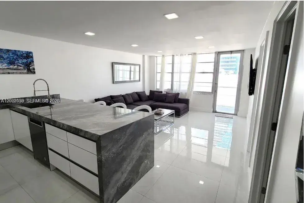 3725 S Ocean Dr # 1507, Hollywood FL 33019