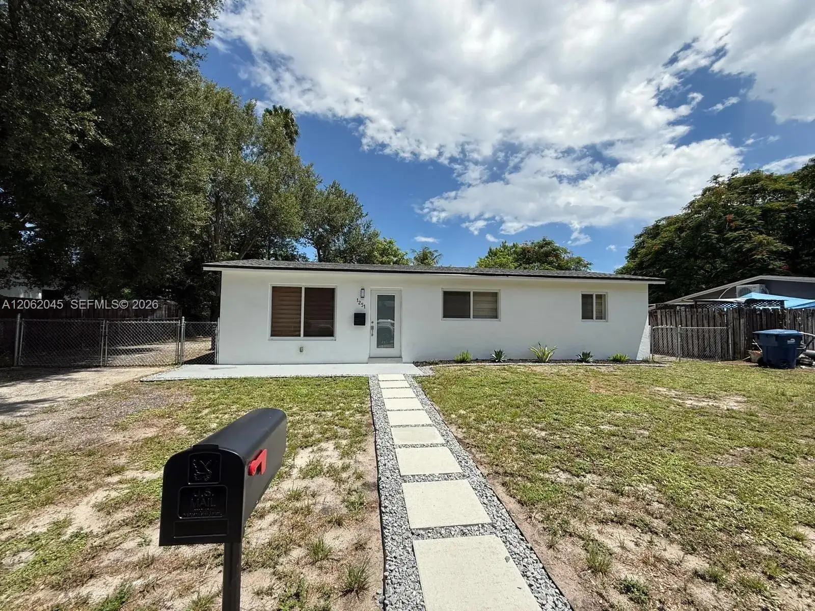 1251 NE 208th Ter, Miami FL 33179 photo 5