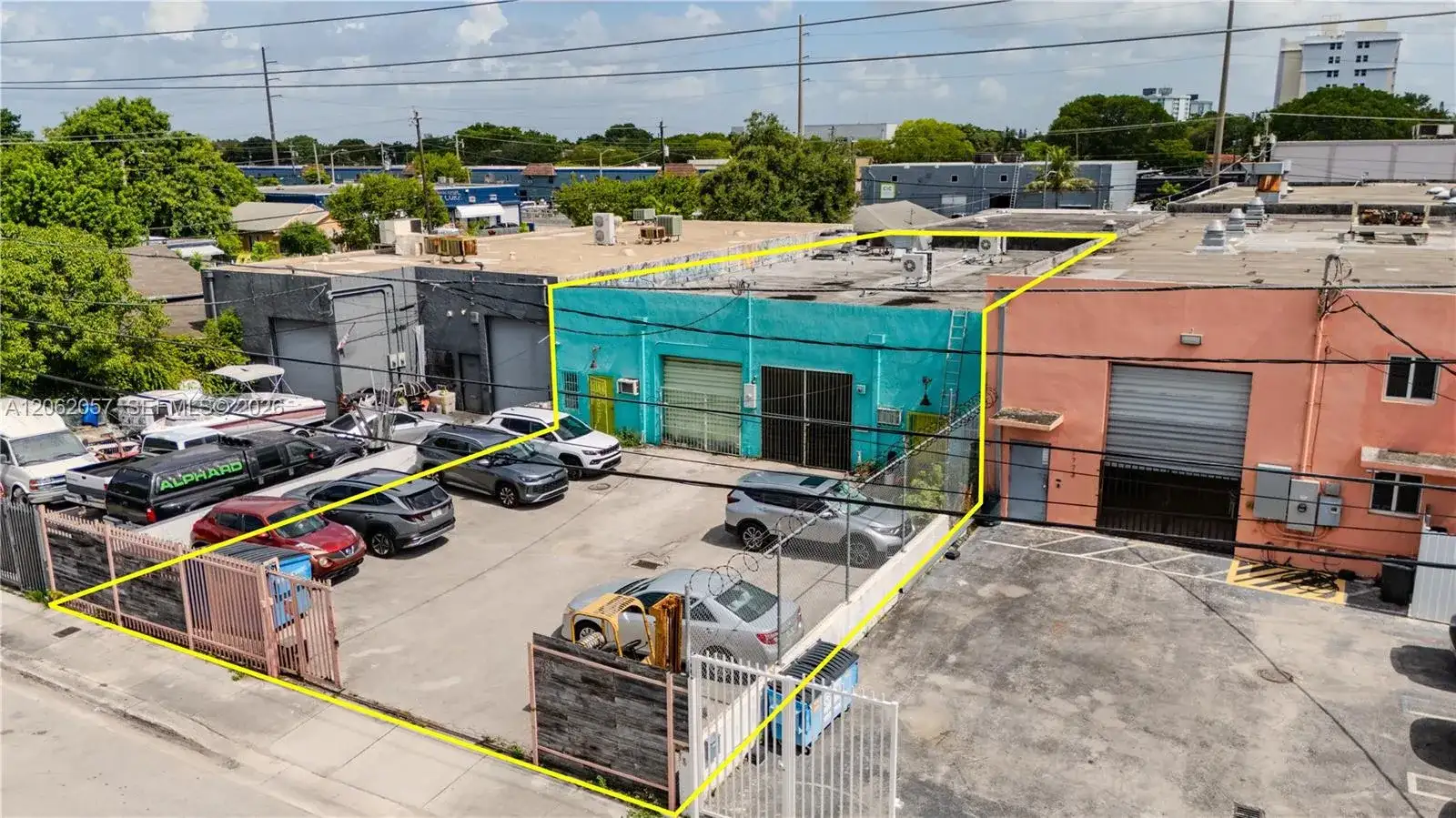 1785 NW 21st Ter, Miami FL 33142 photo 2