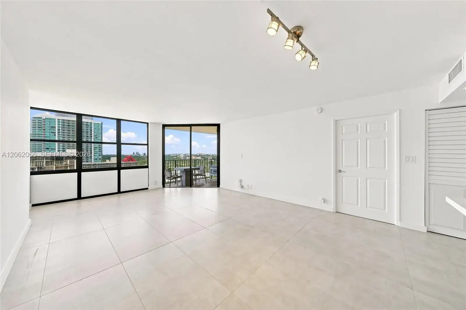 1901 Brickell Ave # B2402, Miami FL 33129 photo 3