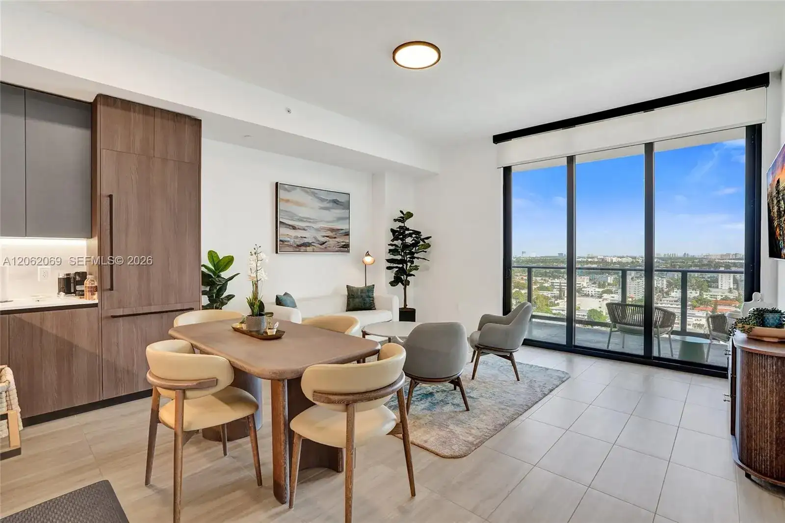580 72nd St # 1809, Miami Beach FL 33141 photo 3