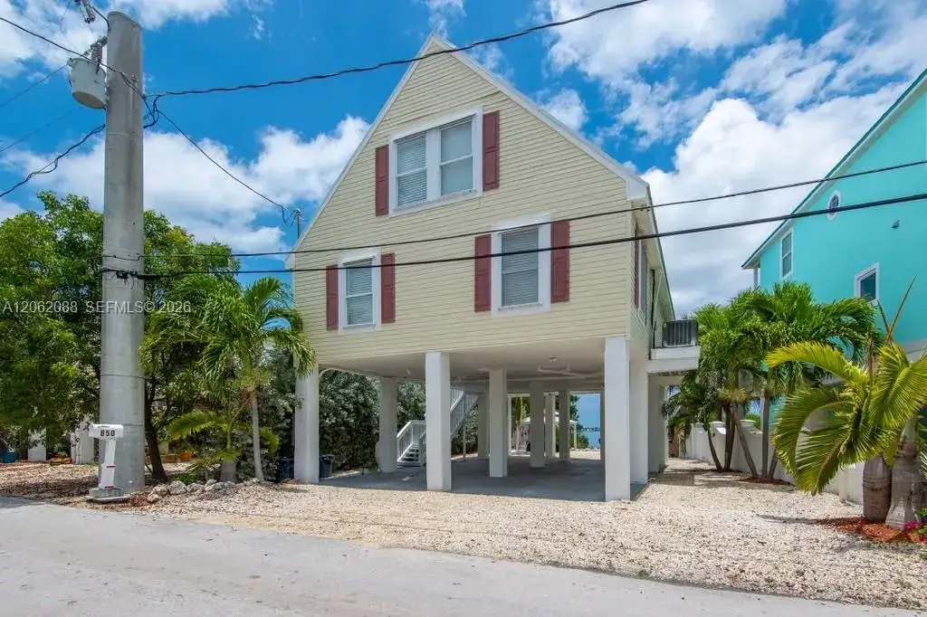 850 E 105th Street Ocean E, Marathon FL 33050 photo 3