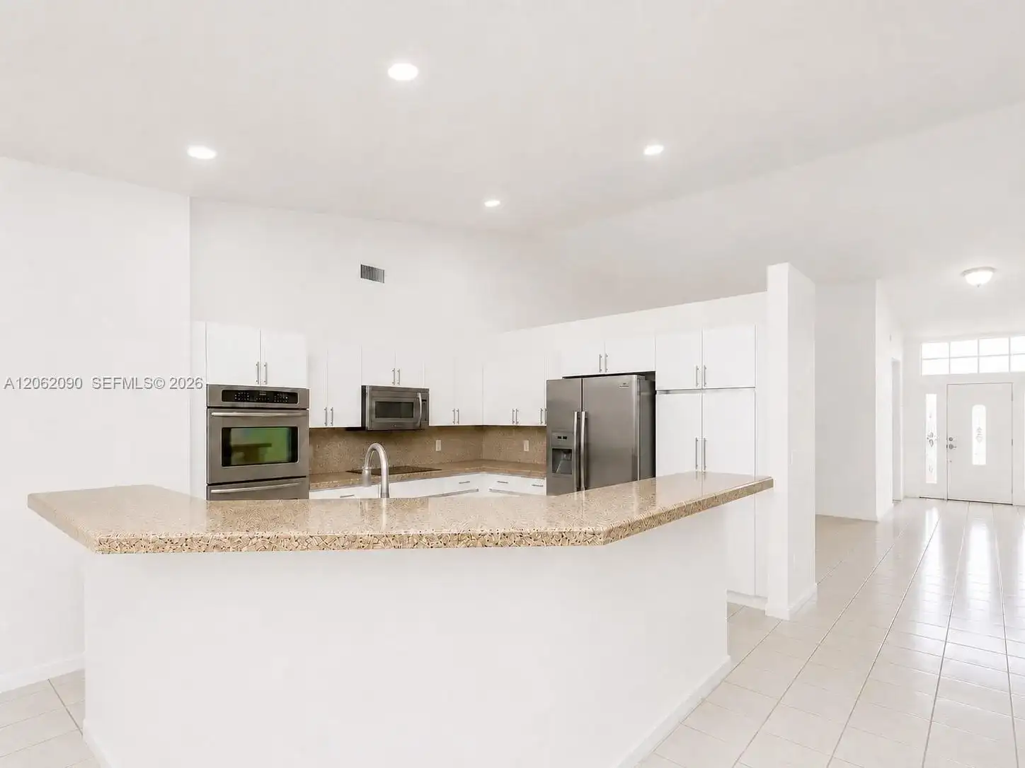 19334 NW 12th St, Pembroke Pines FL 33029 photo 5