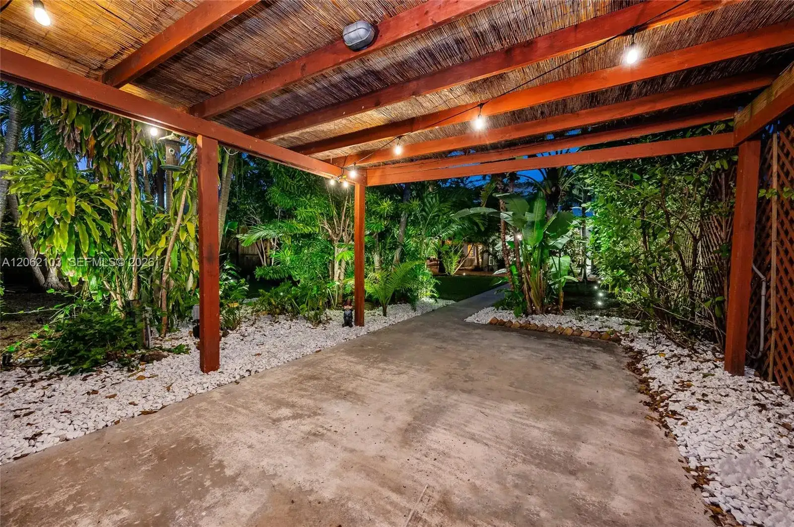 781 NE 75th St, Miami FL 33138 photo 4