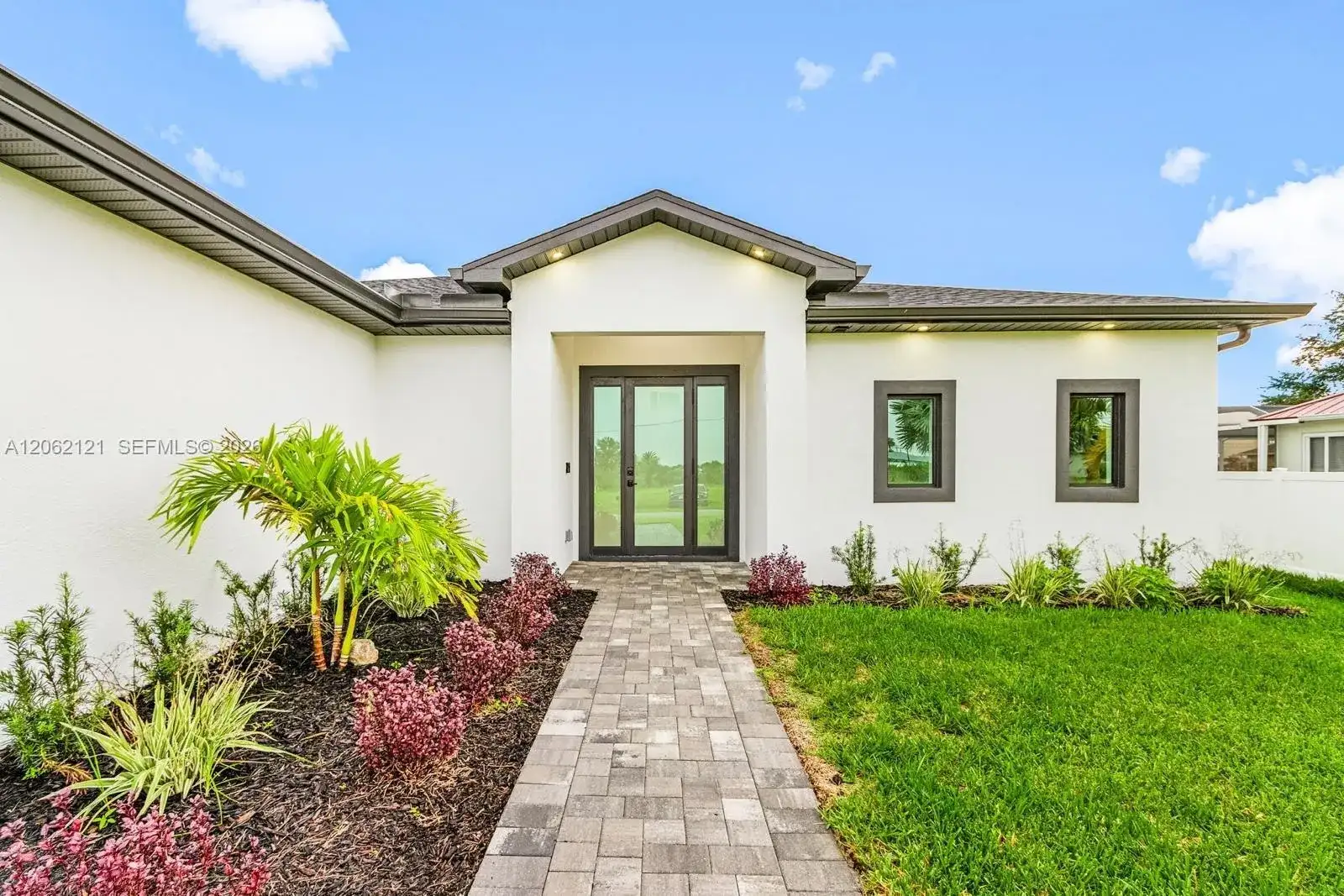 1630 NE 17th Terrace, Other City - In The State Of Florida FL 33909 photo 2