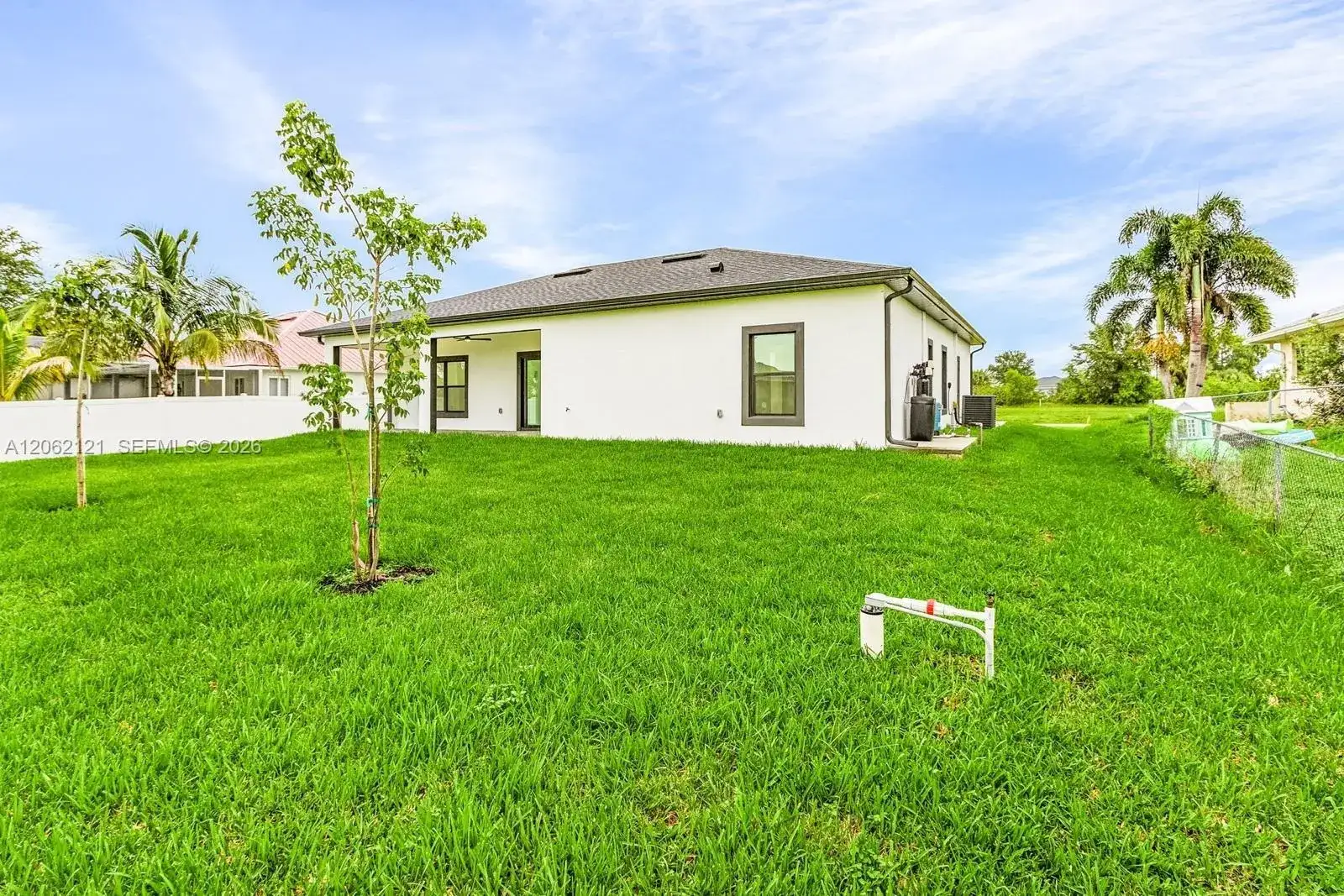 1630 NE 17th Terrace, Other City - In The State Of Florida FL 33909 photo 4