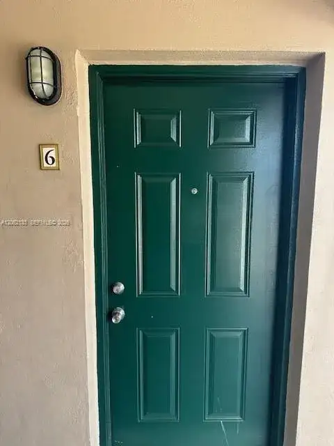 6430 W Flagler St # 6, Miami FL 33144 photo 3
