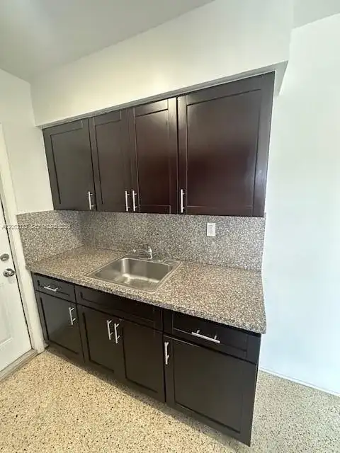 6430 W Flagler St # 6, Miami FL 33144 photo 5