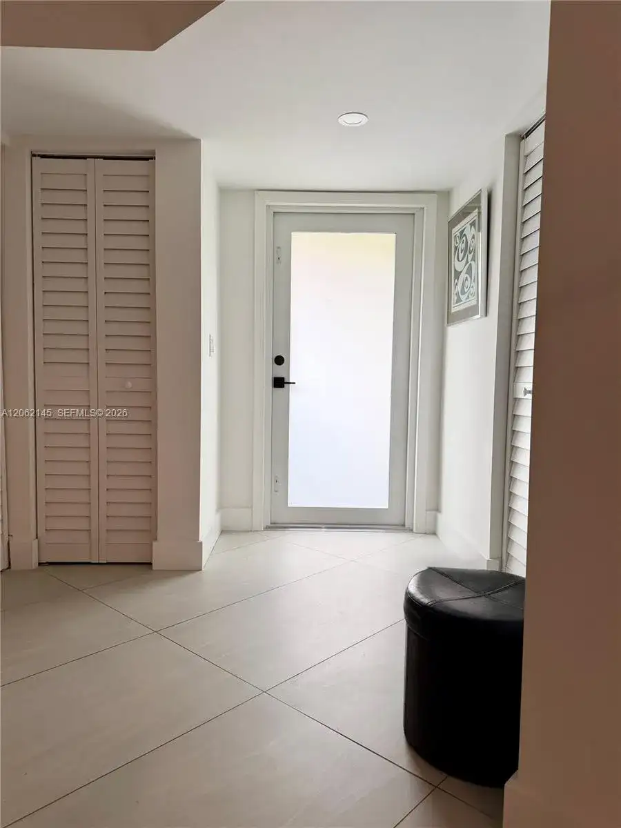 9837 SW 138th Ave, Miami FL 33186 photo 2