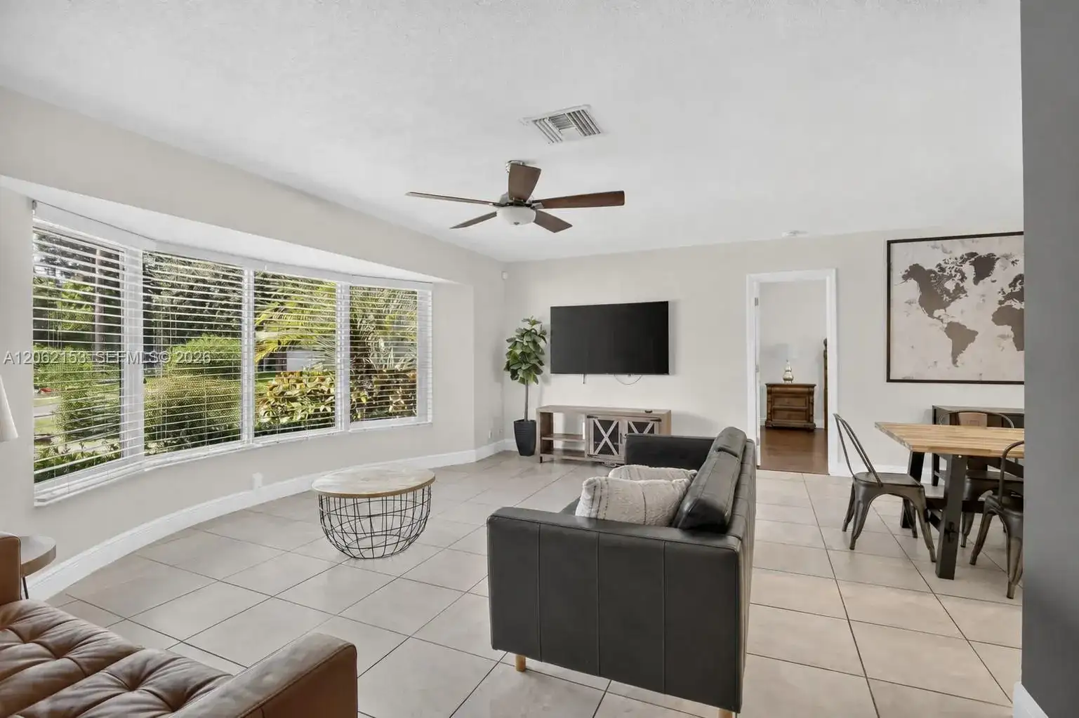 5602 SW 1st St, Plantation FL 33317 photo 4