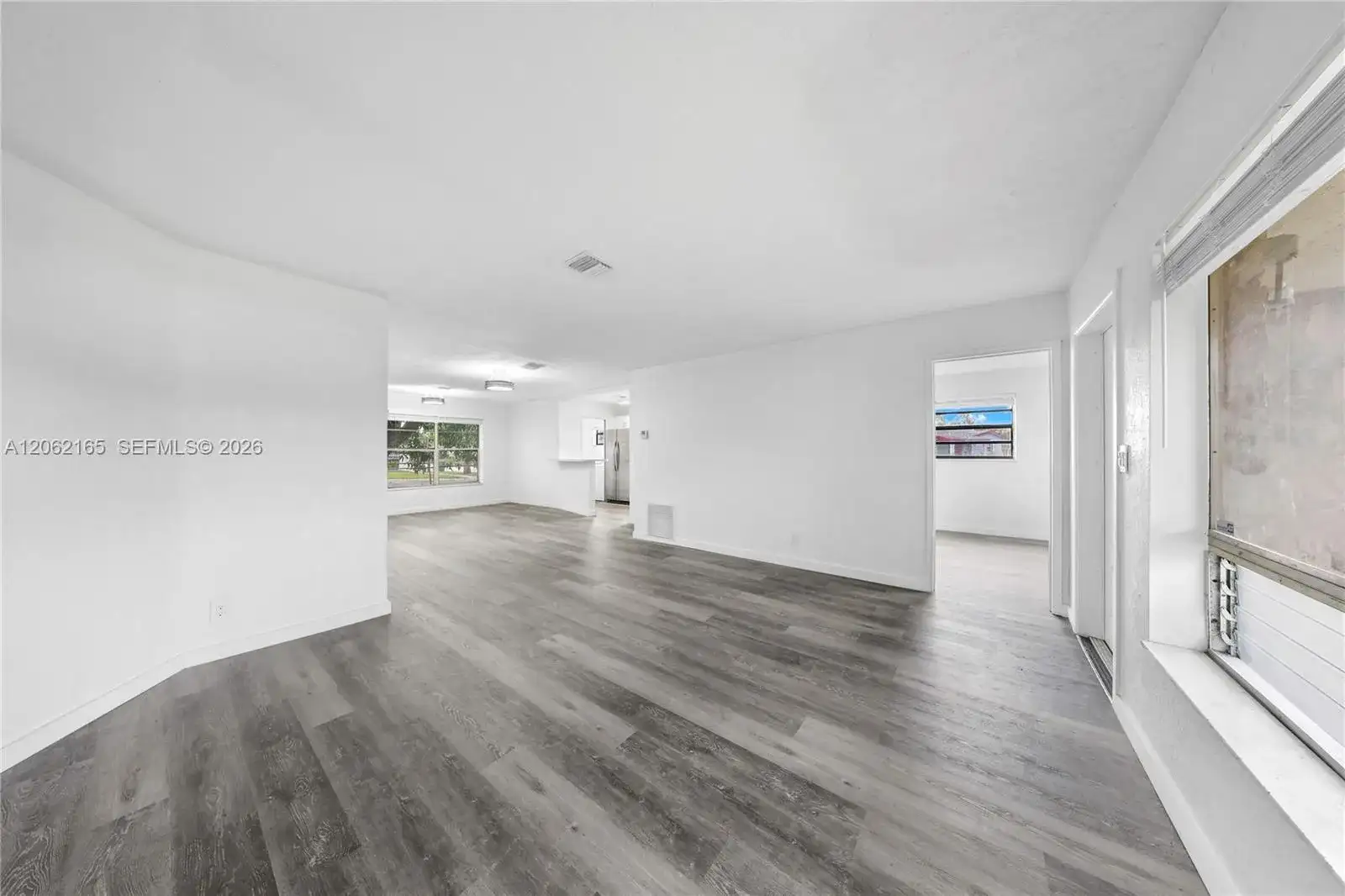 820 NW 38th Ave, Lauderhill FL 33311 photo 4