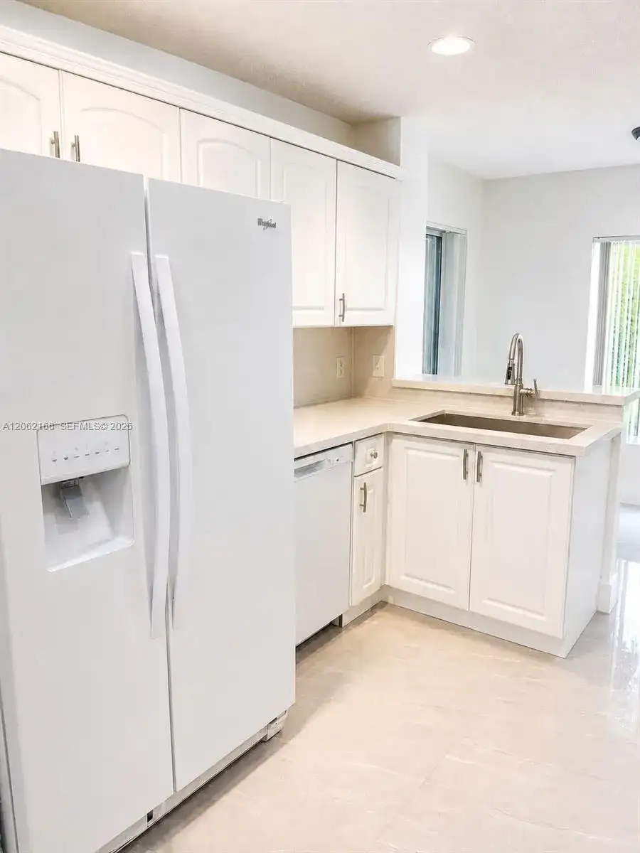 16341 Malibu Dr # 19, Weston FL 33326 photo 5