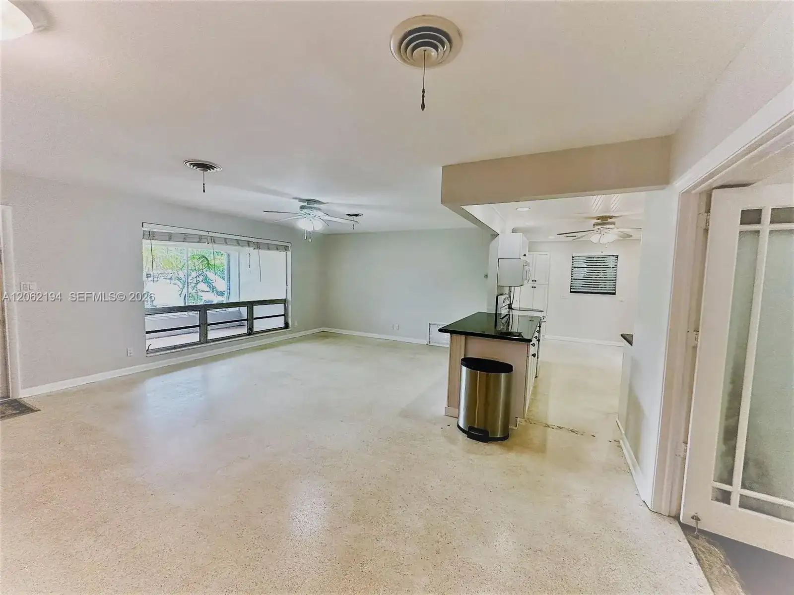 810 NW 8th Ave, Dania Beach FL 33004 photo 4