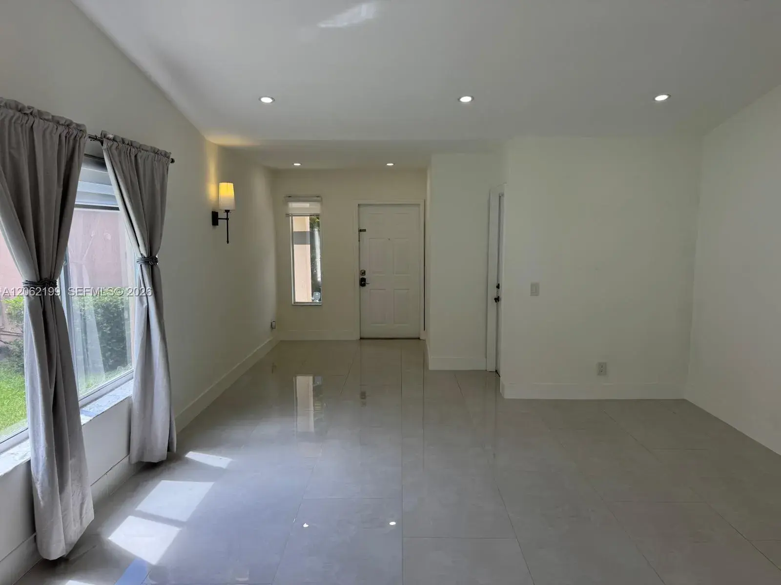 1133 Alexander Bnd, Weston FL 33327