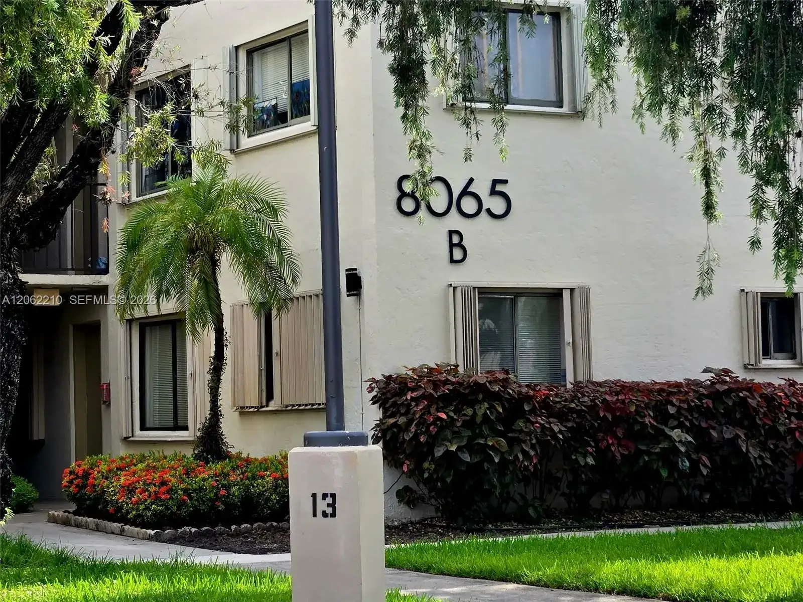 8065 SW 107th Ave # 301, Miami FL 33173 photo 2