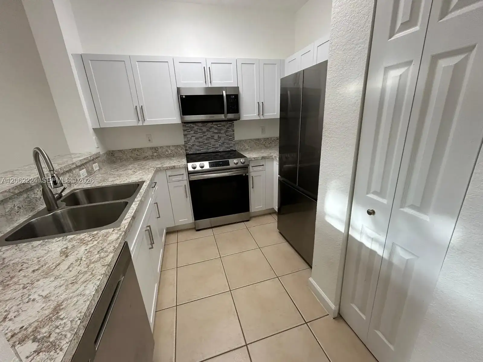 9257 SW 227th St # 26, Cutler Bay FL 33190 photo 5
