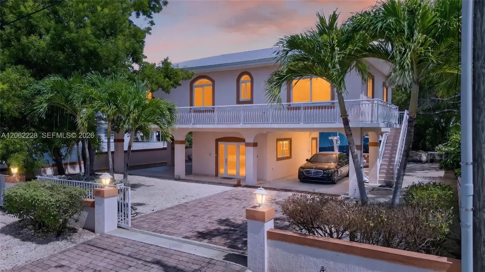 123 Peace Ave, Tavernier FL 33070 photo 2