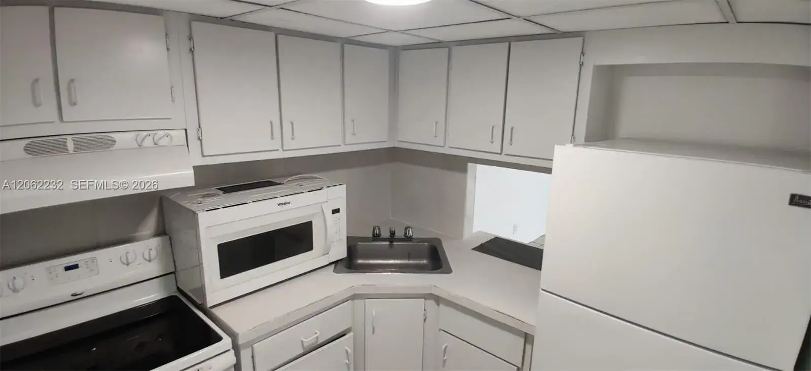 4550 NW 9th St # 706E, Miami FL 33126 photo 4
