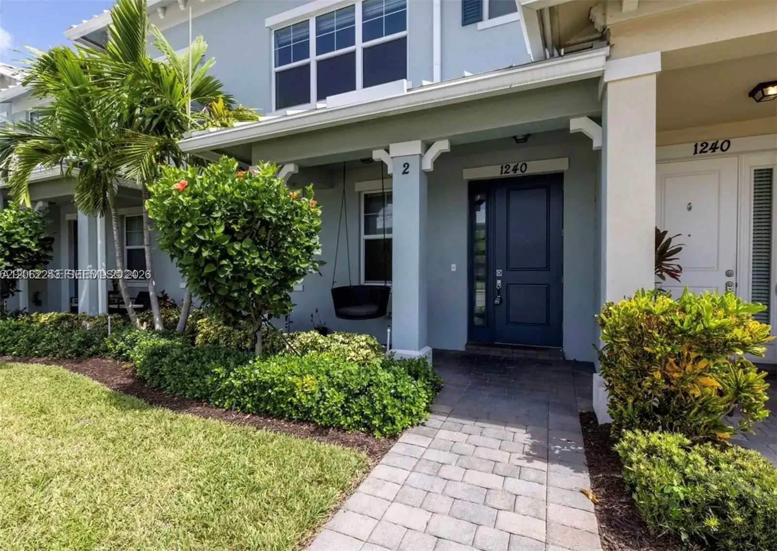 1240 Eucalyptus Dr # 2, Hollywood FL 33021 photo 3