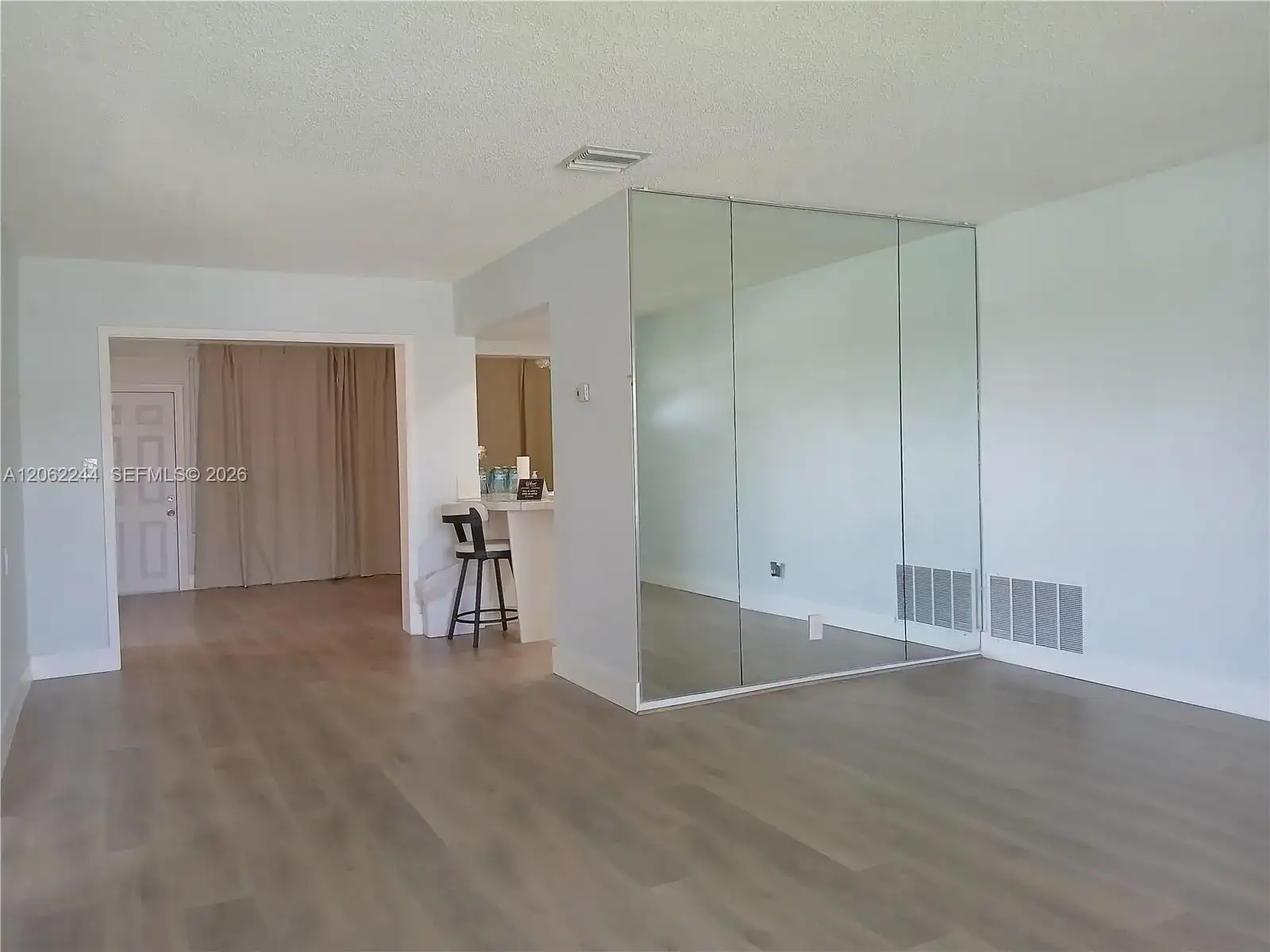 4502 NW 46 St, Tamarac FL 33319 photo 3