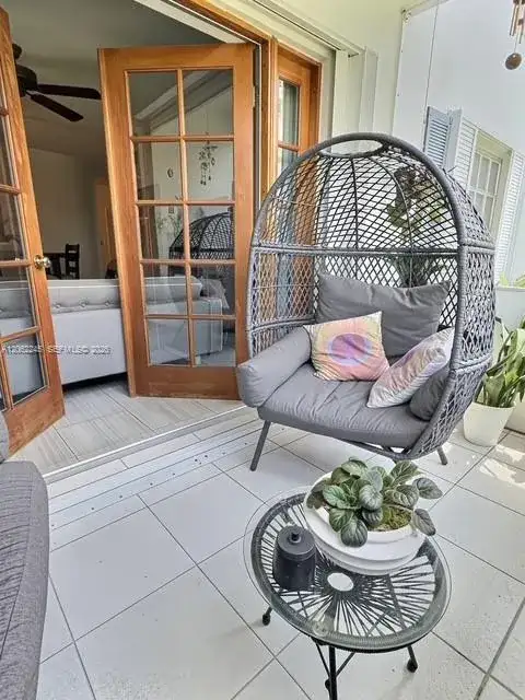 2270 NE 68th St # 1906, Fort Lauderdale FL 33308 photo 2