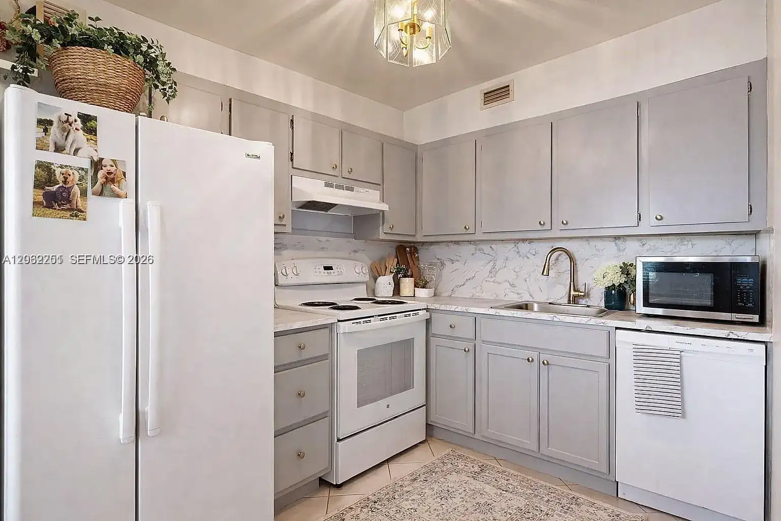 13450 SW 3rd St # 408D, Pembroke Pines FL 33027 photo 3